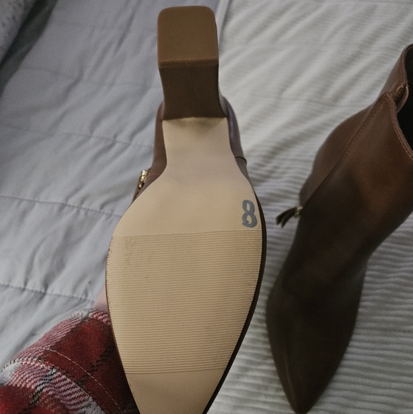 Madden Girl Brown Women's Heeled Boots. Size 10 NWOT - Picture 8 of 8